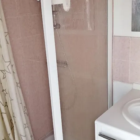 Maison Proche Plage, 3 Pers, Animaux Admis - Fr-1-823-128